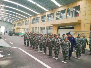全體員工軍訓(xùn)